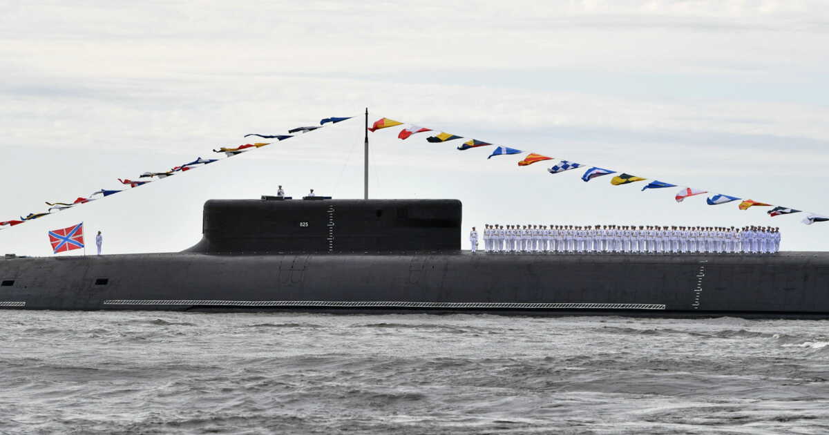 La Russie dévoile son nouveau sous-marin nucléaire Knyaz Pozharsky, une menace croissante pour l’Europe