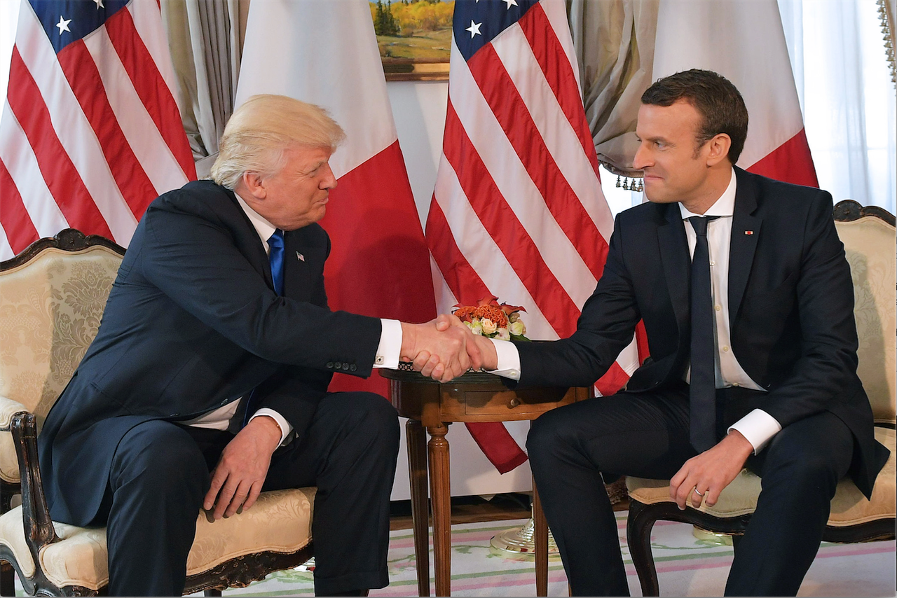 Macron en déroute à Washington : La France piégée dans un jeu de dupes